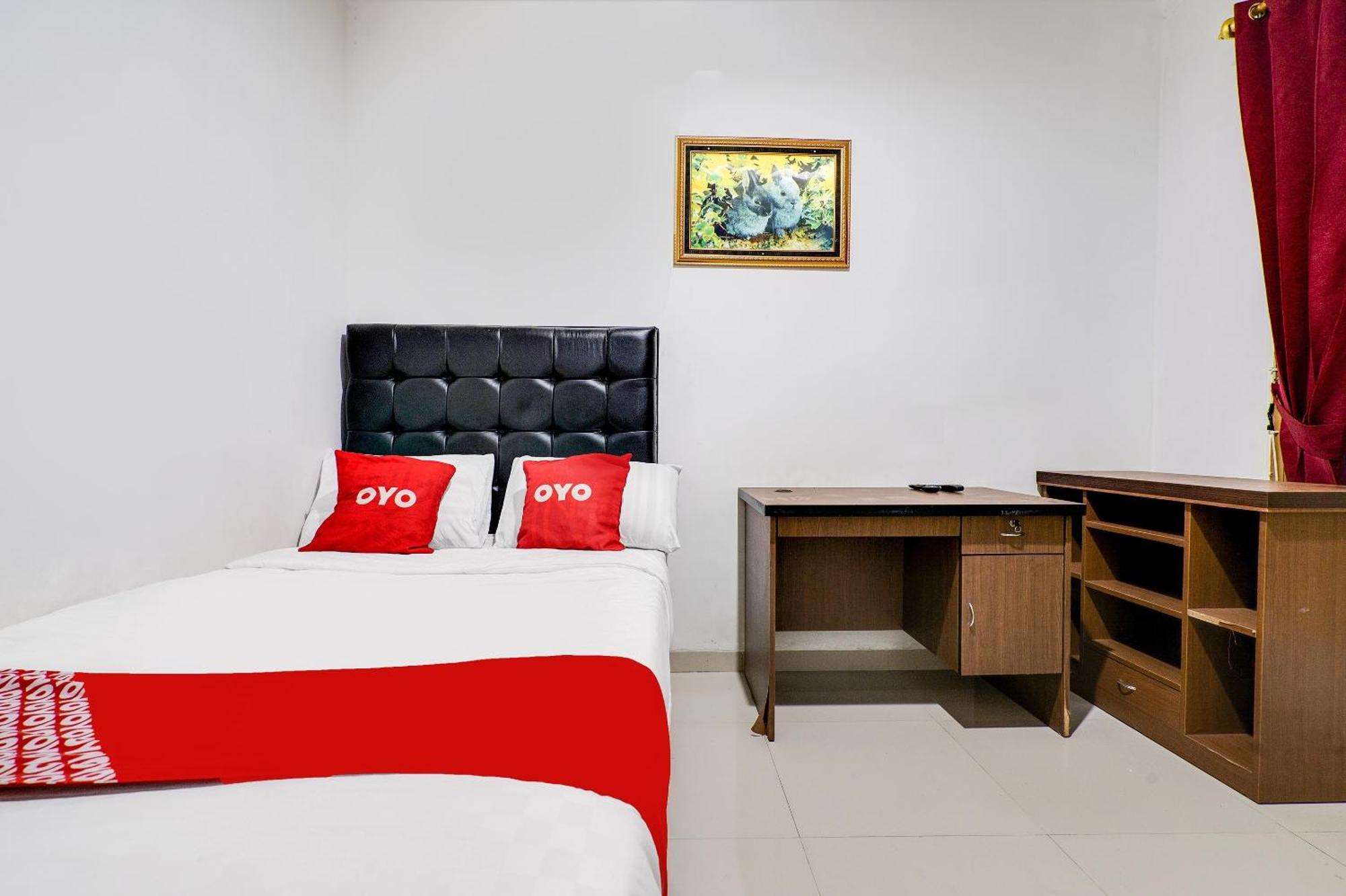 Oyo Life 91994 Sawerigading Jatinangor Syariah Hotel Sayang Buitenkant foto