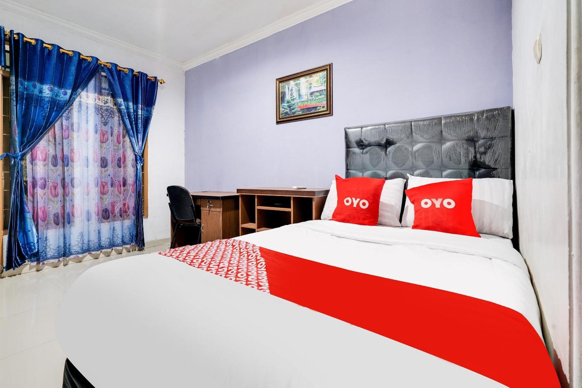 Oyo Life 91994 Sawerigading Jatinangor Syariah Hotel Sayang Buitenkant foto